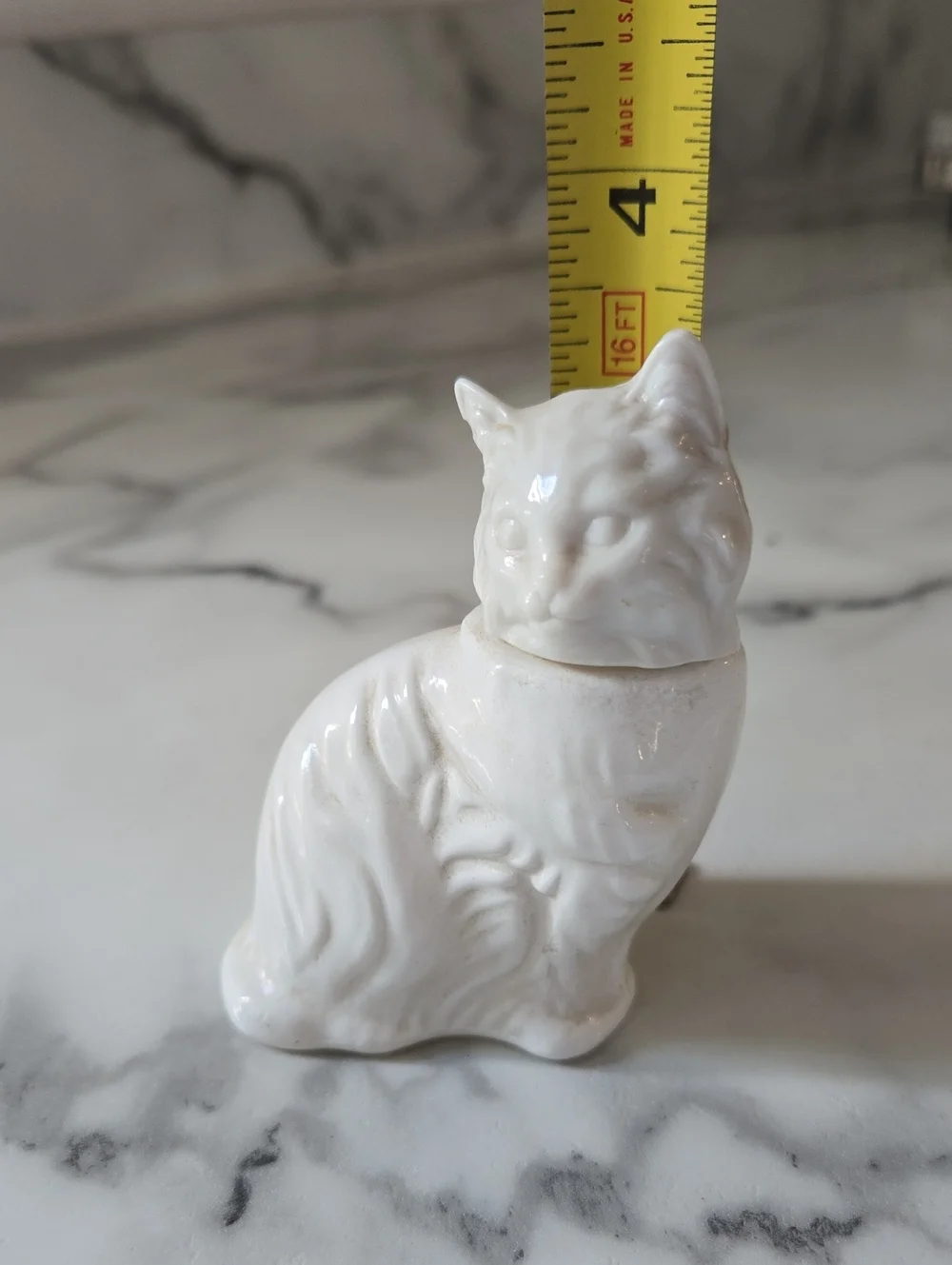 vintage 1970s Avon white milk glass Empty perfume bottle Cat